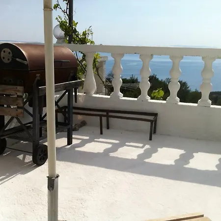 Casa de Férias Alleinstehendes Ferienhaus Tučepi
