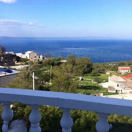 Alleinstehendes Ferienhaus * Tučepi